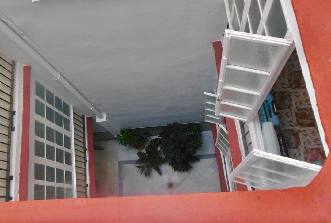 Habitaciones La Pepa Καντίζ Εξωτερικό φωτογραφία
